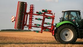 Kverneland хочет расти через «Росагролизинг»